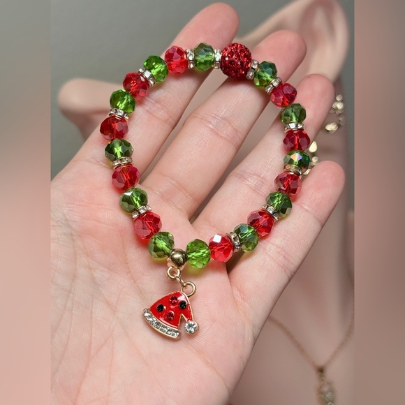 ⚜️ Cute Christmas Stretch Bracelet with Charm 🎅🏻 🦌🎄 - Picture 7 of 7